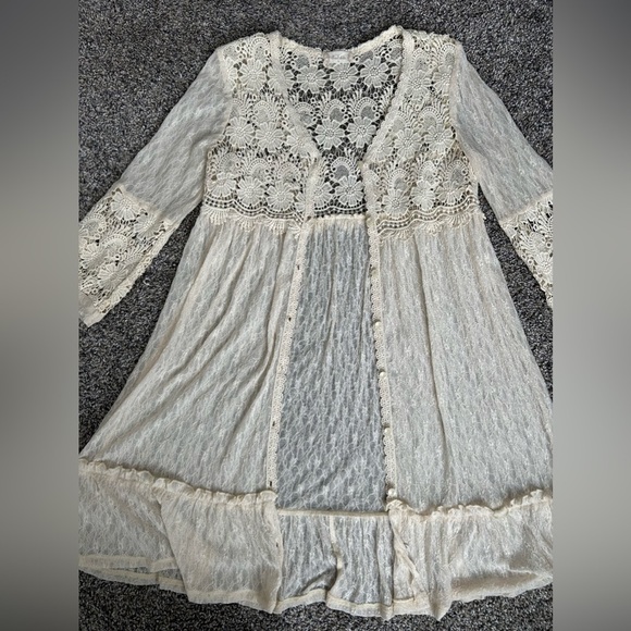 Altar’d State Granny core cream lace overlay button up dress size small - Picture 9 of 9